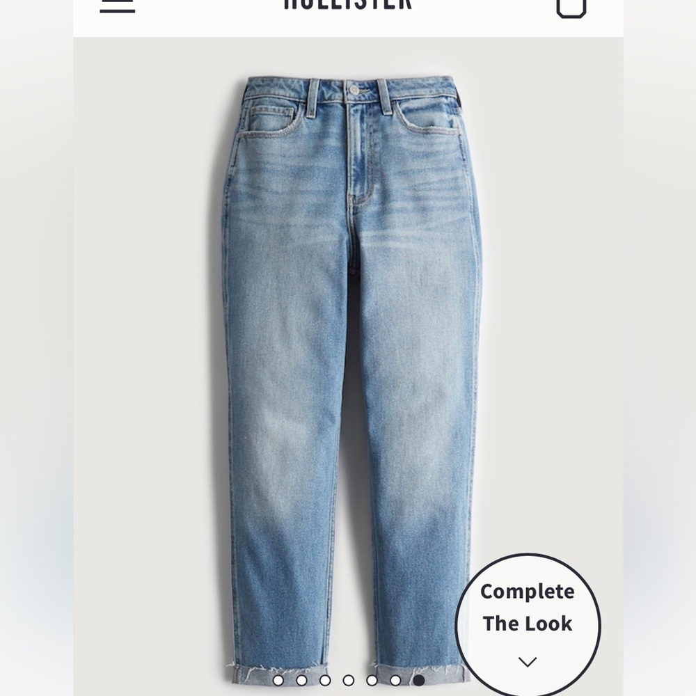 Hollister Women's Curvy ultra high rise Mom Jean - Light Blue